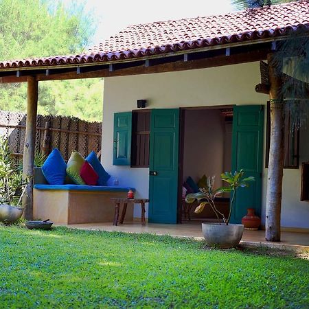 Palagama Beach Etalai Exterior photo