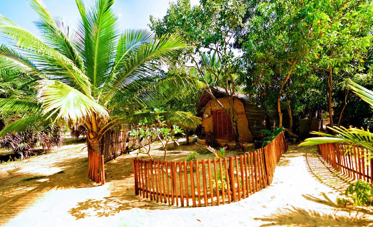 Palagama Beach Etalai Exterior photo